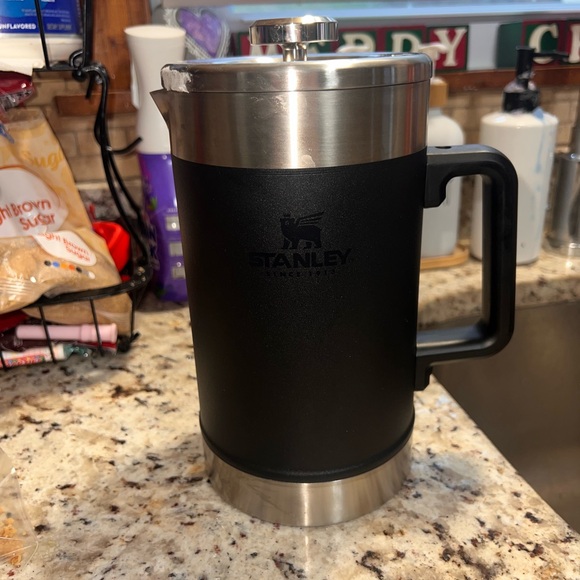 Stanley Black and Silver French Press - Picture 2 of 4